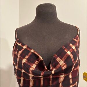 Turn heads with the MIKAI Women’s Maxi Dress